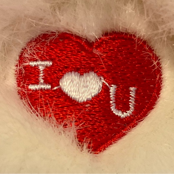 Ty Amore white with red embroidered “I♥️U”on chest collectible Valentine 💘 bear - Picture 6 of 13